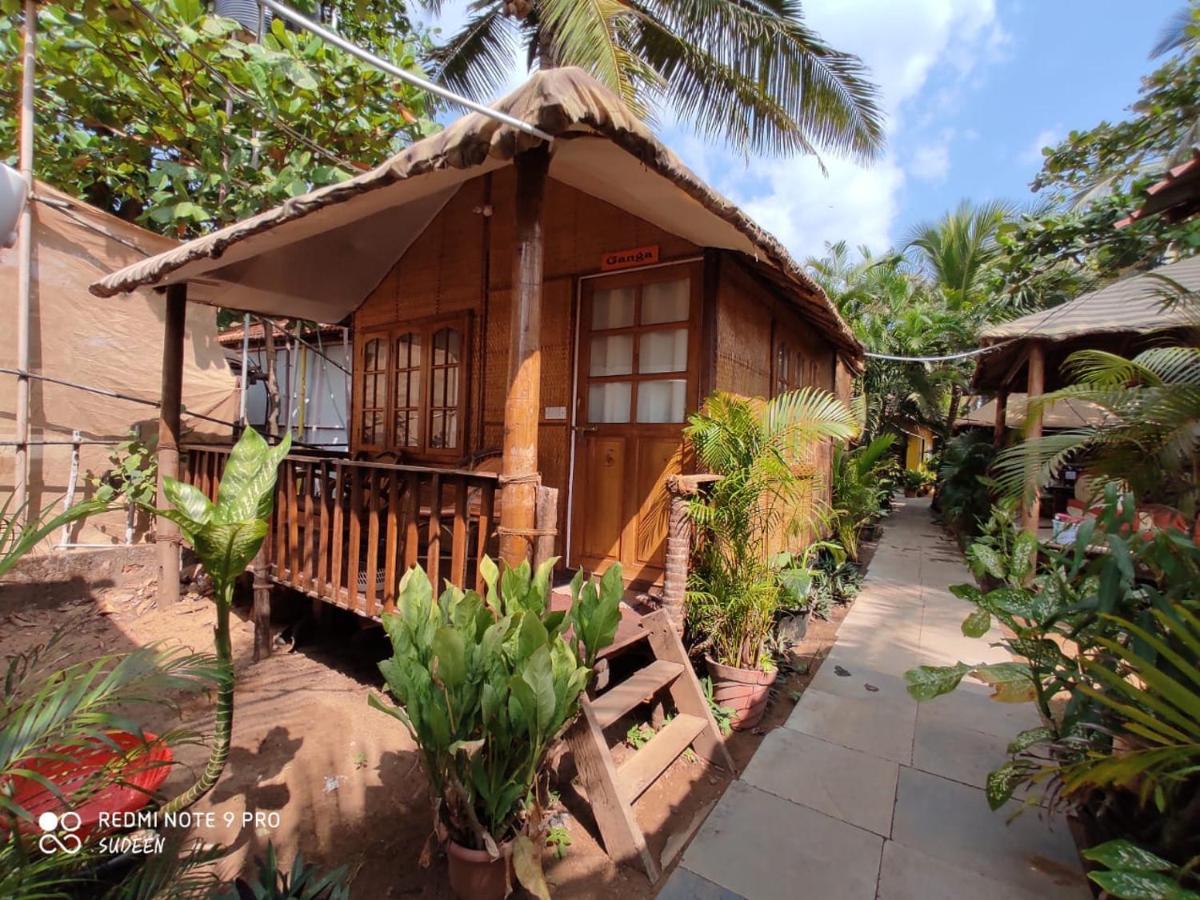 Namaste Beach Huts 호텔 Patnem Beach 외부 사진