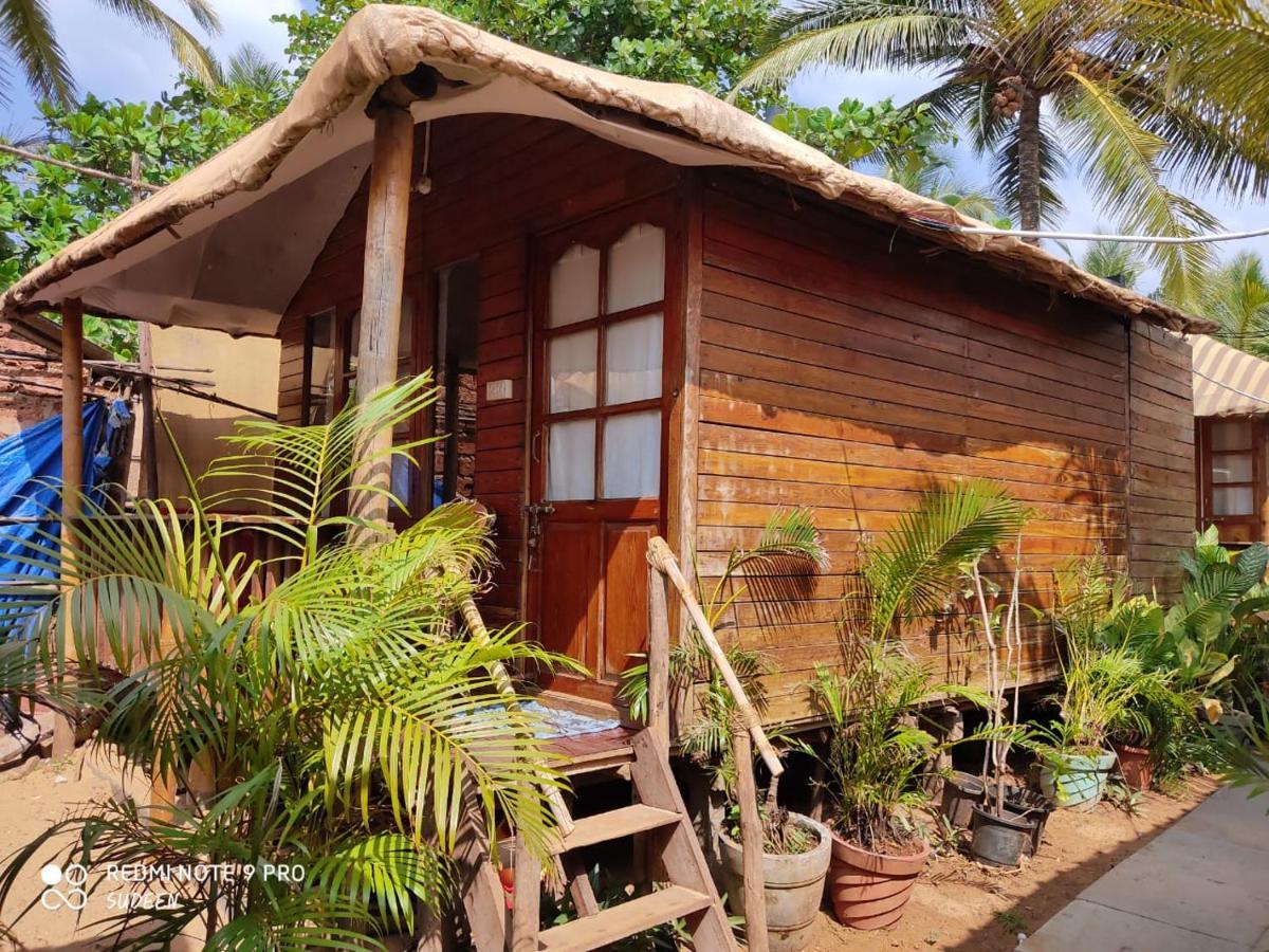 Namaste Beach Huts 호텔 Patnem Beach 외부 사진