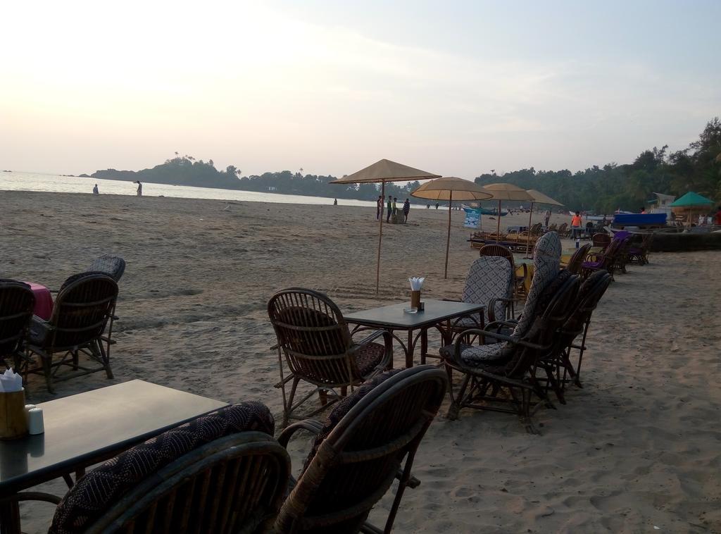 Namaste Beach Huts 호텔 Patnem Beach 외부 사진