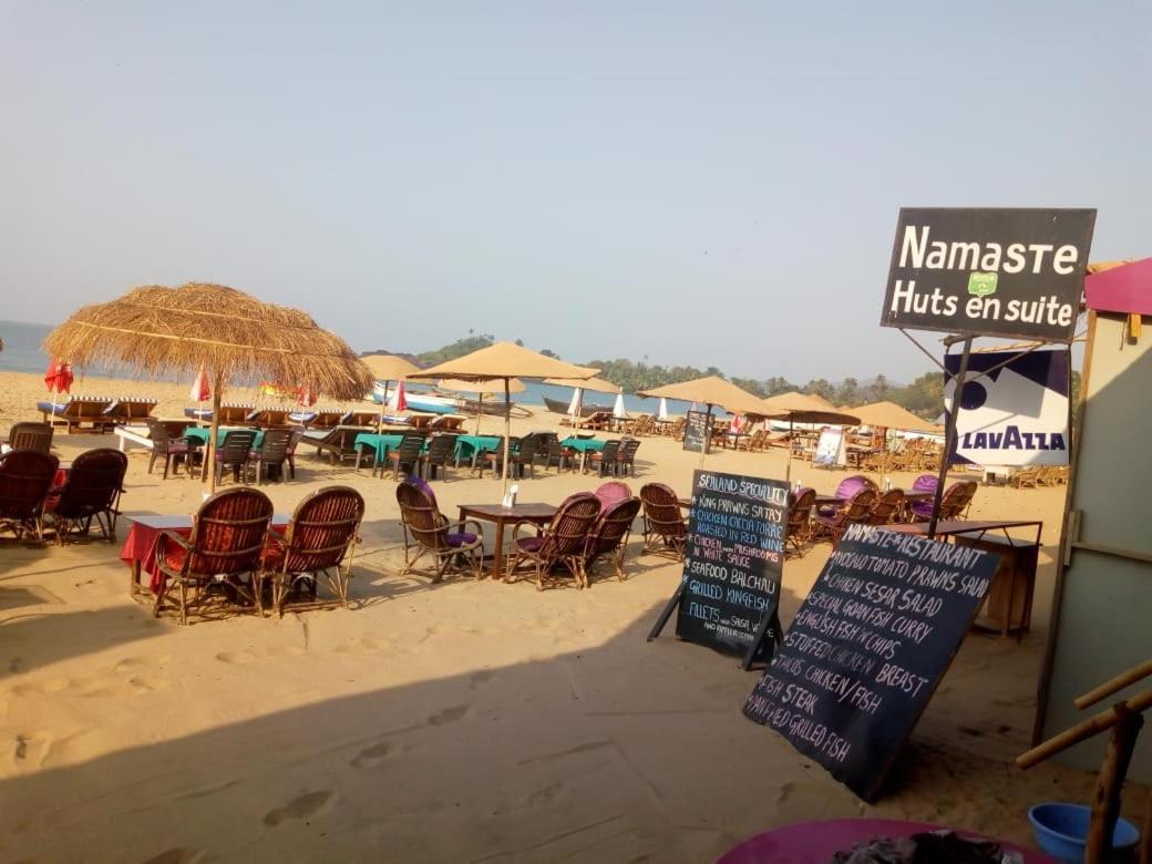 Namaste Beach Huts 호텔 Patnem Beach 외부 사진